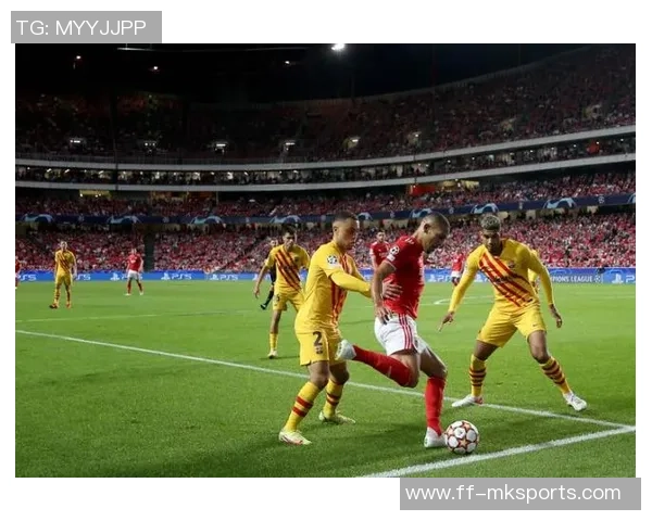 如何分析足球比赛中的主客场表现及其对结果的影响 如何分析足球比赛中的主客场表现及其对结果的影响